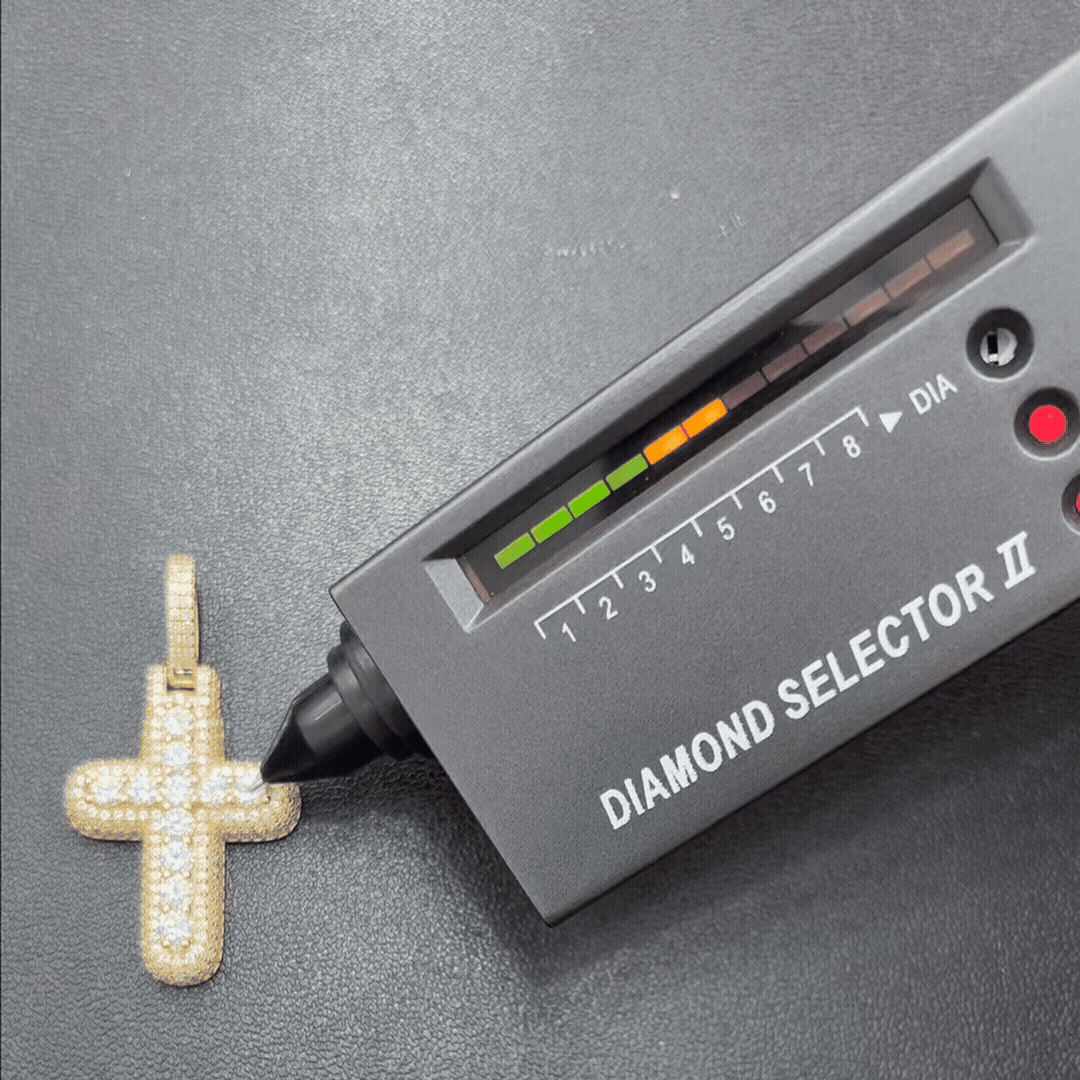 4.82 ctw Moissanite Cross W/ Franco Chain