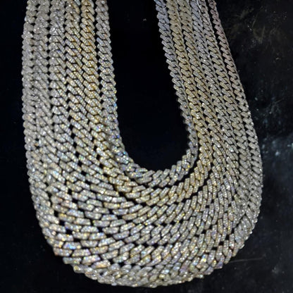 VVS Moissanite Cuban Link Chain
