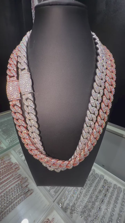 VVS Moissanite Flower Setting/Raised Prong Setting Miami Cuban Link Chain