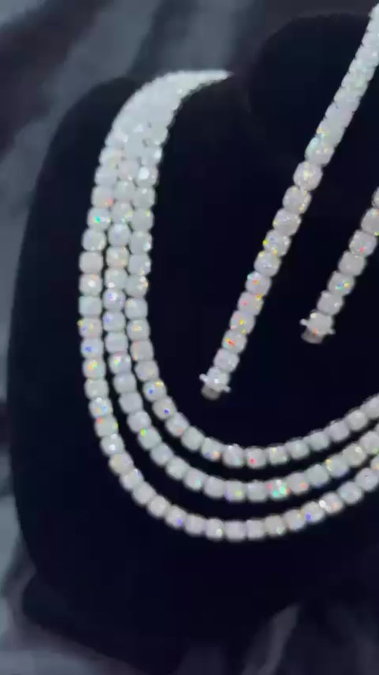 Cushion Style Round Solitaire Necklace